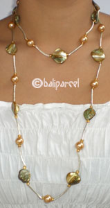 Necklaces With Resin 