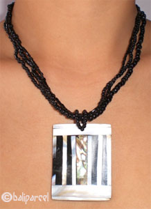 Necklaces With Glassbead And Shell Inlaid Resin 
