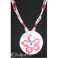 Necklaces With Shell And Glassbead