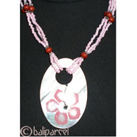 Necklaces With Shell And Glassbead