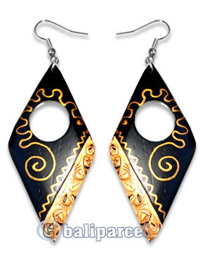 Wooden Earring From Sono Wood With Hand Painted.  