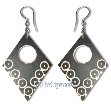 Wooden Earring With Coconut Wood 
