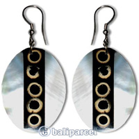 Earring, Handmade Sea Shell Inlaid With Bamboo