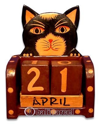 Calendar With Cat, Hadmade From Albesia Wood