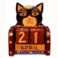 Calendar With Cat, Hadmade From Albesia Wood