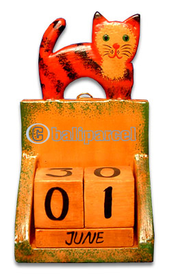 Calendar With Cat, Hadmade From Albesia Wood