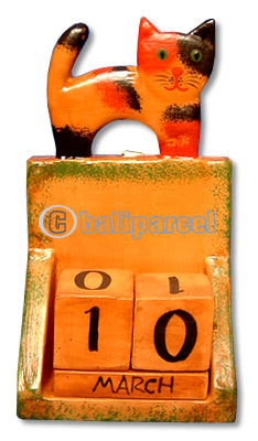 Calendar With Cat, Hadmade From Albesia Wood