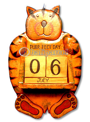 Calendar With Cat, Hadmade From Albesia Wood