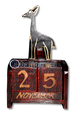 Atique Calendar, Hadmade From Albesia Wood