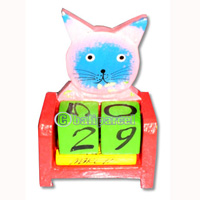 Calendar With Cat, Hadmade From Albesia Wood