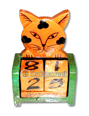 Calendar With Cat, Hadmade From Albesia Wood