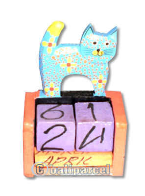 Calendar With Cat, Hadmade From Albesia Wood