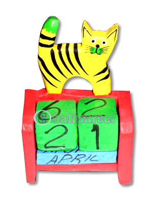 Calendar With Cat, Hadmade From Albesia Wood