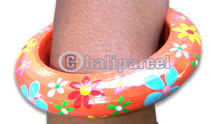 Wooden Bracelet With Hand Painted.