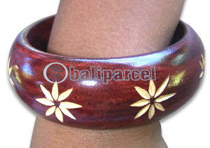 Wooden Bracelet With Handcarved.