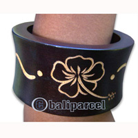 Wooden Bracelet With Handcarved.