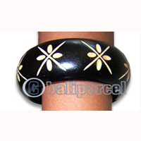 Wooden Bracelet With Handcarved.