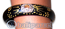 Wooden Bracelet With Hand Painted.
