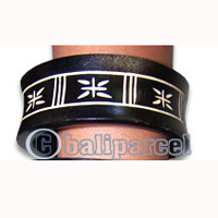 Wooden Bracelet With Handcarved.