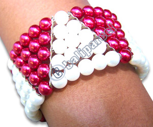 Bracelet, Handmade From Glassbead.