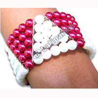 Bracelet, Handmade From Glassbead.