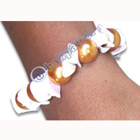 Bracelet, Handmade From Glassbead And Shell.