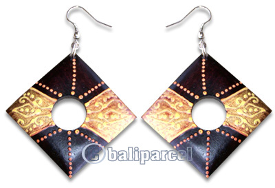 Wooden Earring, Handmade From Sono Wood With Hand Painted.