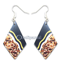 Wooden Earring, Handmade From Sono Wood With Hand Painted.
