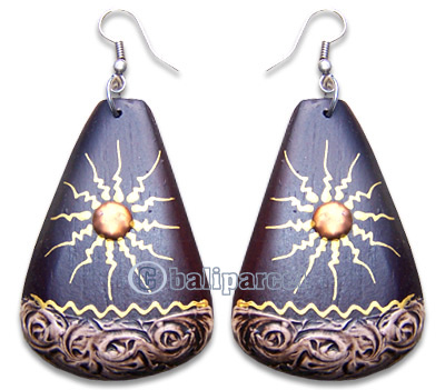 Wooden Earring, Handmade From Sono Wood With Hand Painted.