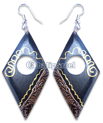 Wooden Earring, Handmade From Sono Wood With Hand Painted.