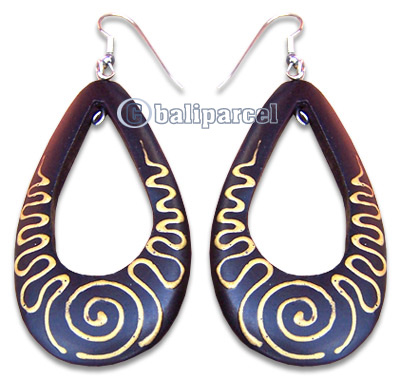 Wooden Earring, Handmade From Sono Wood With Hand Painted.