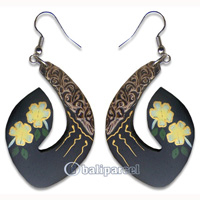 Wooden Earring, Handmade From Sono Wood With Hand Painted.