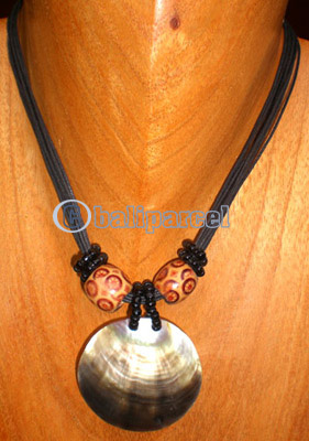 Necklaces, Handmade From Shell And Glassbead