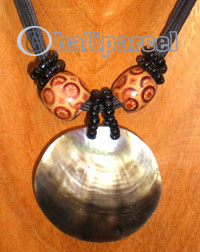 Necklaces, Handmade From Shell And Glassbead