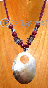 Necklaces, Handmade From Shell, Resin And Glassbead