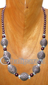 Necklaces, Handmade From Glassbead And Cotton Ball.