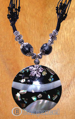 Necklaces, Handmade From Shell, Glassbead And Cotton String.
