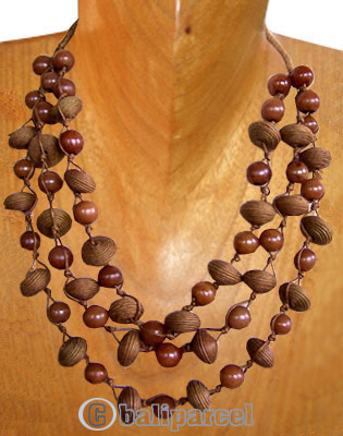Necklaces, Handmade From Wooden & Cotton Ball.