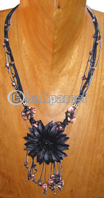 Necklaces, Handmade From Shell, Glass Beads And Catton String.