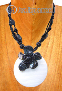 Necklaces, Handmade From Glassbead And Shell.