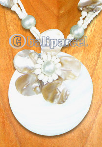 Necklaces, Handmade From Glassbead And Shell.
