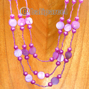 Necklaces, Handmade From Glassbead And Shell.
