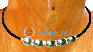 Set Of Necklace, Bracelet & Earring, Handmade From Rubber String With Pearl