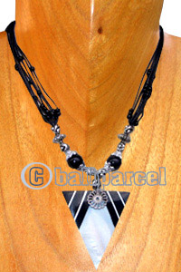 Necklaces, Handmade From Glassbead, Shell And Catton String.