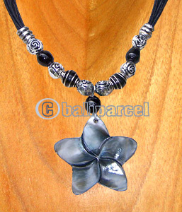 Necklaces, Handmade From Glassbead, Shell And Catton String.