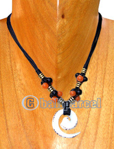 Necklaces, Handmade From Shell, Spiral, Glass Beads And Cotton String