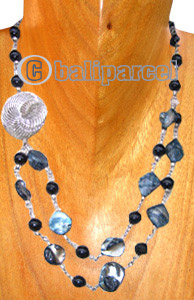 Necklaces, Handmade From Glassbead And Shell.