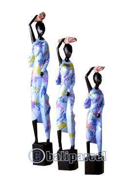 Women Statue Set Of 3, Handmade From Albesia Wood