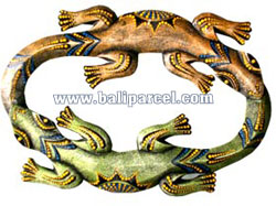 Double Geckos Dot Art Wall Plaque, Hand Carved From Albesia Wood.