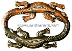 Double Geckos Dot Art Wall Plaque, Hand Carved From Albesia Wood.